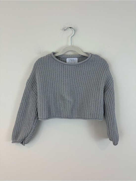 Zara Other - Zara Cropped Crewneck Sweater in Light Gray Size 6-7 Kid's Girls